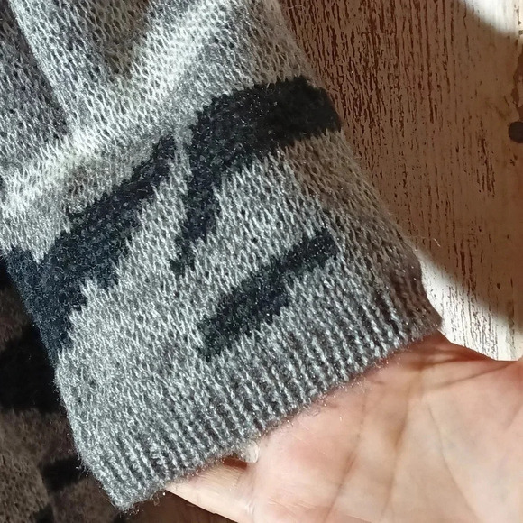 Chico's Jovi long line cardigan camo animal gray sequins wool mohair blend XL - Picture 2 of 10